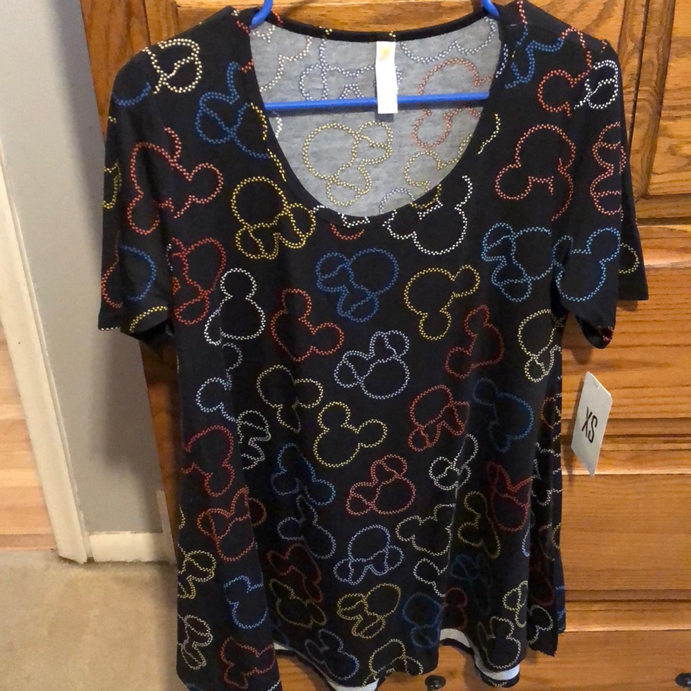 LuLaRoe perfect tee